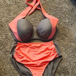 Venus bathing suit - DD top size 12 bottom